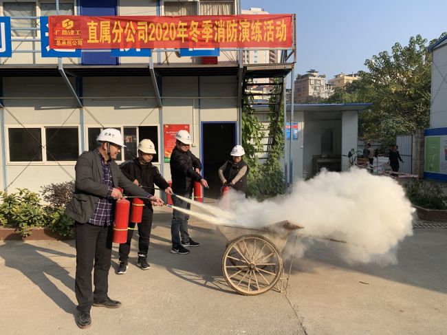 演练现场；畦￡ 摄.jpg