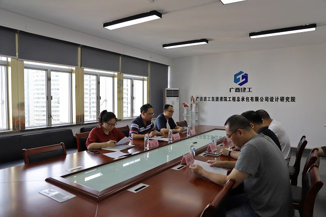 会议现场。林成斌（建图）.jpg