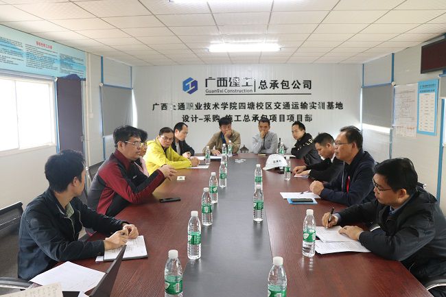调研会现场。 周煜川 摄（建图）.jpg