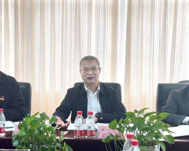邓少新讲话。卢丽君 摄（建图）.jpg