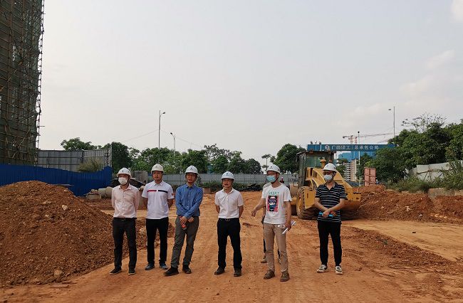 查抄现场。陈柳林 摄（建图）.jpg