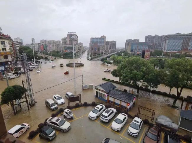 暴雨后的富川县。谭山泉 摄（建图）.jpg