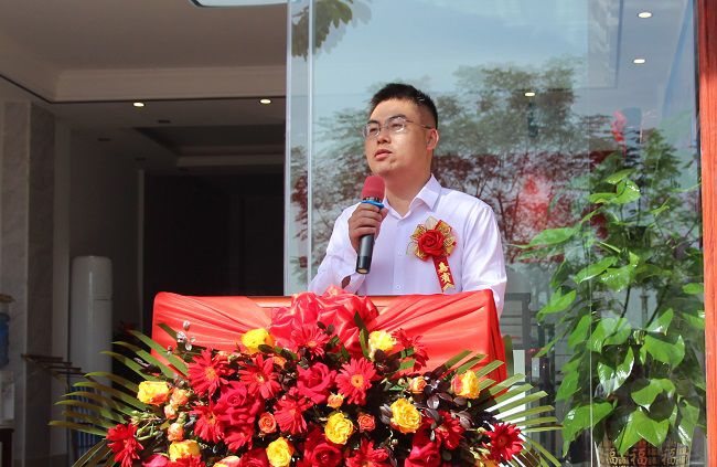 龙州县副县长莫琪海致辞（建图）.jpg