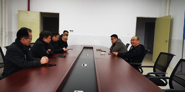 会议现场。钟植焕 慑（建图）.jpg