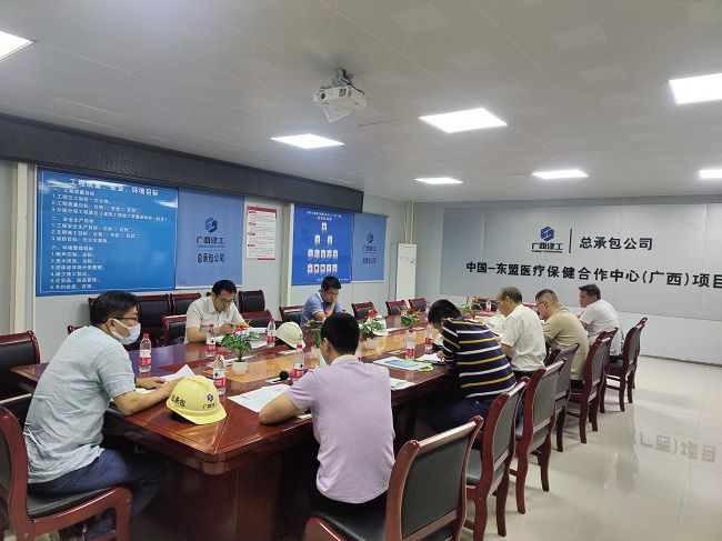 会议现场。卢文清 摄（建图）.jpg