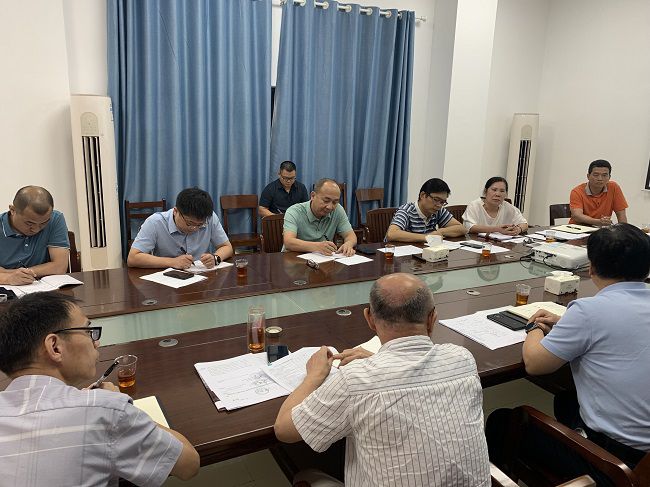 陆烜出席项目工作协调推动会。杨祯文 摄（建图）.jpg